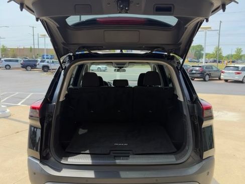 Used 2023 Nissan Rogue SV AWD/4WD image 13