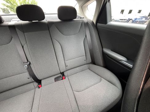 Used 2025 Kia K4 FWD image 37