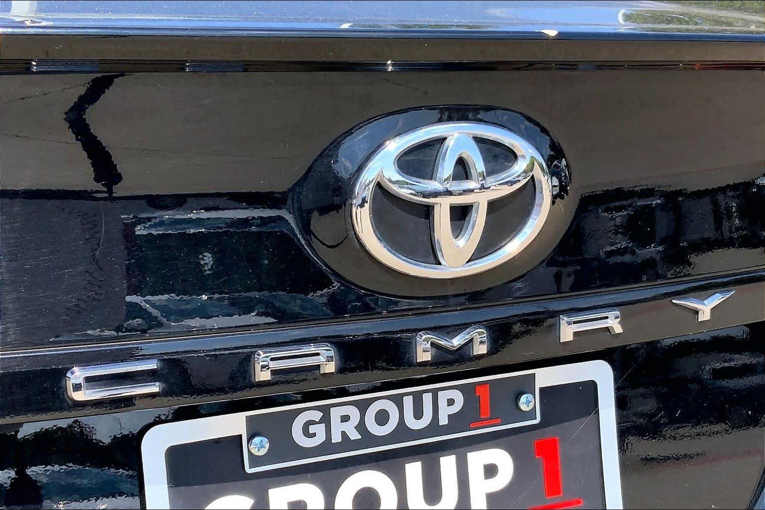 Used 2024 Toyota Camry XSE FWD image 32