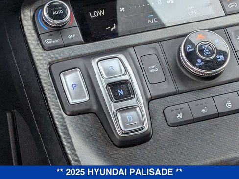 Used 2025 Hyundai Palisade Calligraphy AWD/4WD image 32