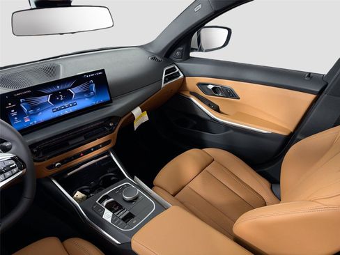 New 2026 BMW 330i xDrive Sedan w/ Premium Package AWD/4WD image 46