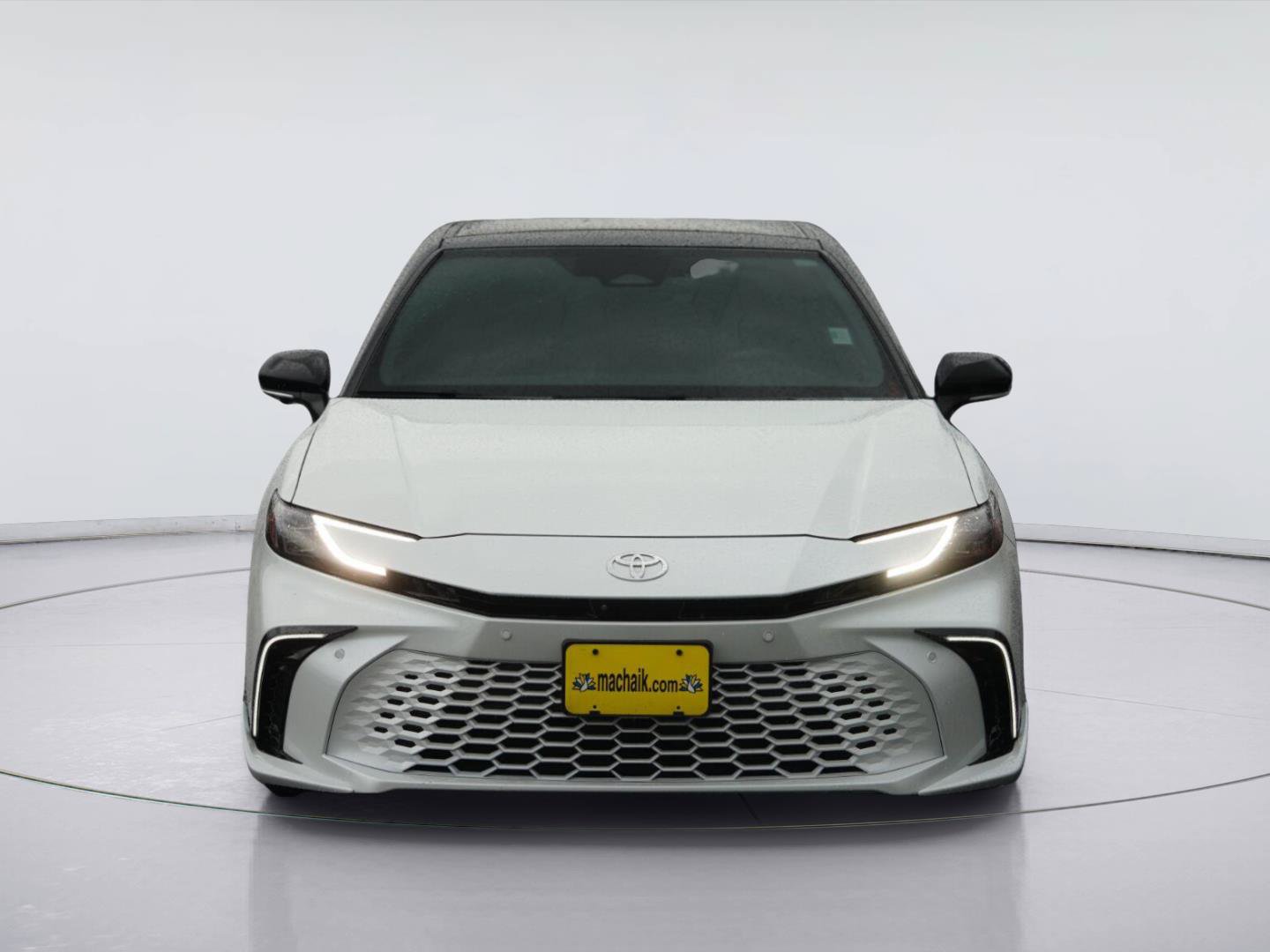 Used 2026 Toyota Camry XSE w/ Premium Plus Package FWD image 3