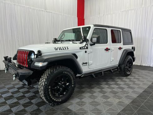 Used 2020 Jeep Wrangler Unlimited Sport AWD/4WD image 4