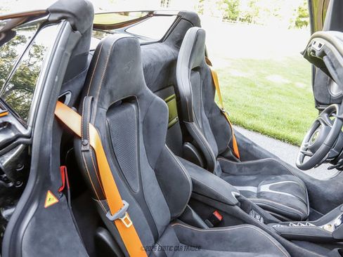 Used 2026 McLaren 750S Spider RWD image 30
