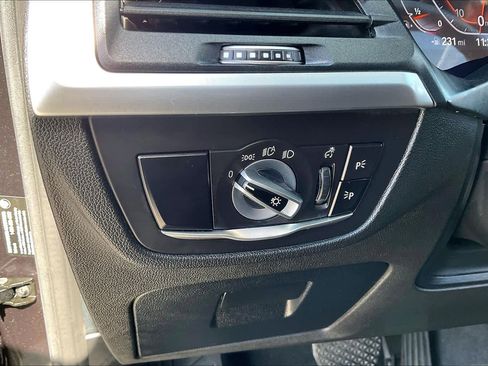 Used 2024 BMW X3 sDrive30i w/ Premium Package image 15