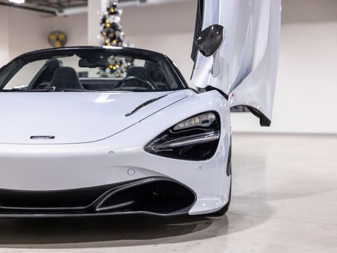 Used 2020 McLaren 720S Performance image 22