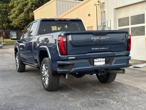 New 2026 GMC Sierra 2500 Denali Ultimate AWD/4WD image 10