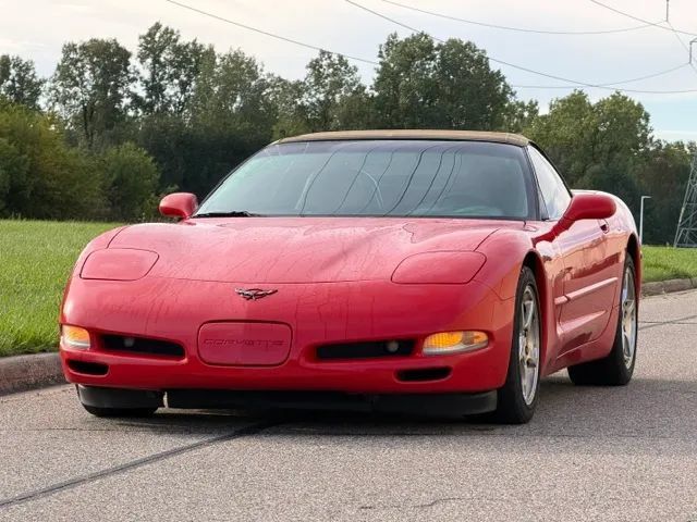 Used 2002 Chevrolet Corvette Convertible w/ Preferred Equipment Group2 RWD image 8