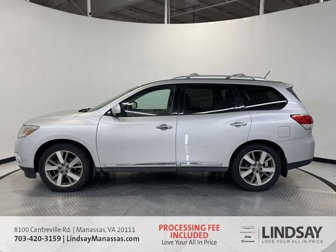 Used 2015 Nissan Pathfinder Platinum w/ Cargo Package AWD/4WD image 6