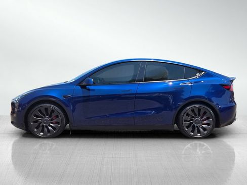 Used 2023 Tesla Model Y Performance AWD/4WD image 8