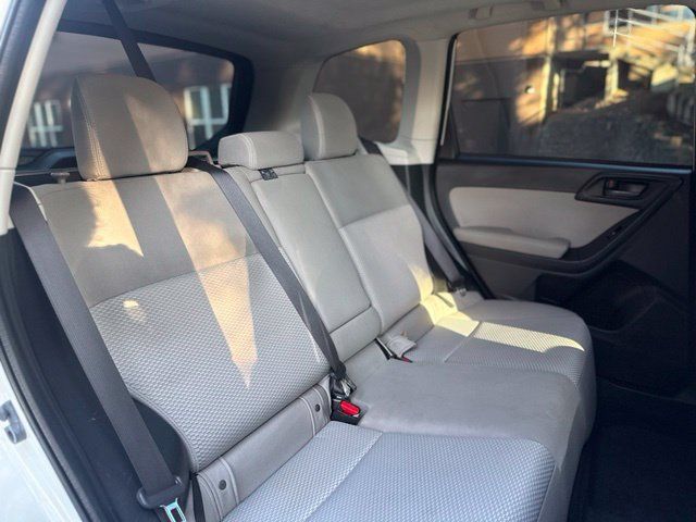 Used 2016 Subaru Forester 2.5i Premium w/ Popular Package #2 AWD/4WD image 41