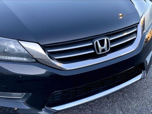 Used 2013 Honda Accord Sport image 29