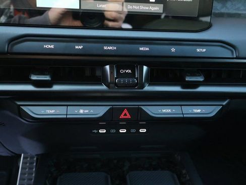 New 2027 Kia Telluride SX Prestige X-Pro AWD/4WD image 24