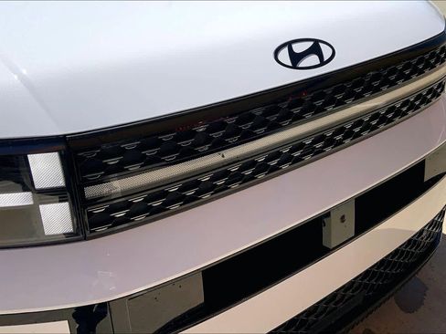 Certified 2026 Hyundai Santa Fe Calligraphy image 32