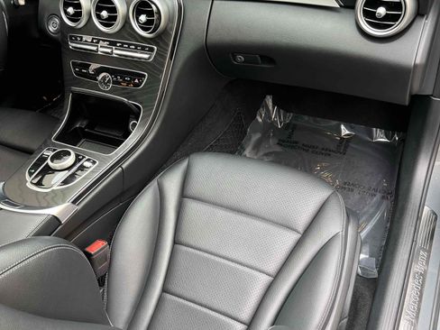 Used 2021 Mercedes-Benz C 300 Sedan w/ AMG Line image 34