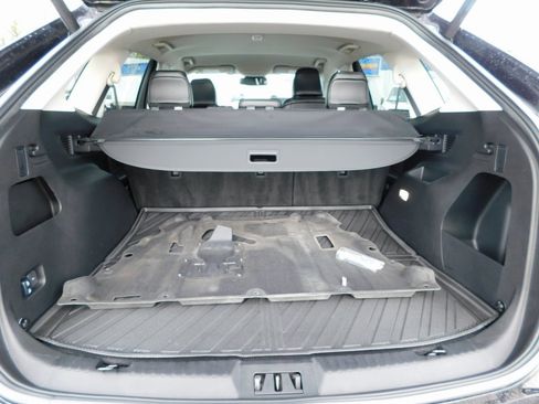 Used 2024 Ford Edge SEL w/ Convenience Package image 23