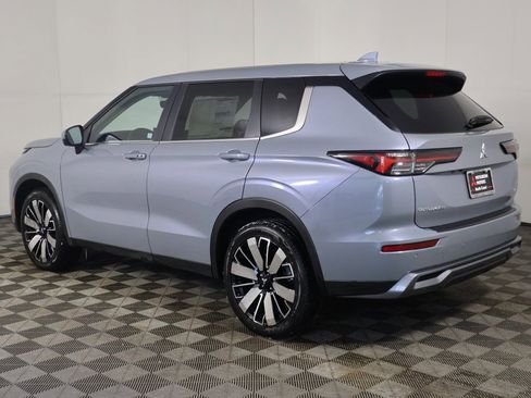 New 2026 Mitsubishi Outlander SE AWD/4WD image 11