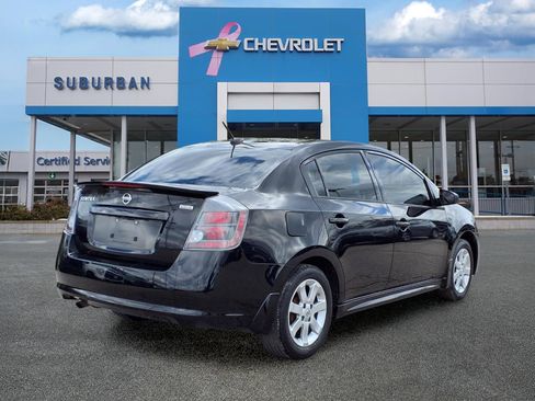 Used 2012 Nissan Sentra 2.0 SR w/ Special Edition Pkg FWD image 5