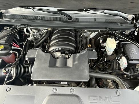Used 2016 GMC Yukon Denali w/ Open Road Package AWD/4WD image 26