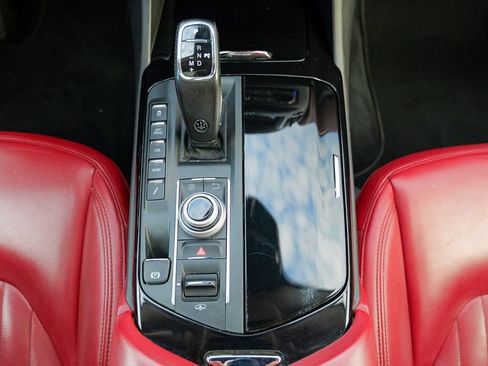 Used 2019 Maserati Levante image 45