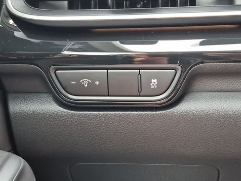 Used 2025 Kia Carnival SX Prestige FWD image 22