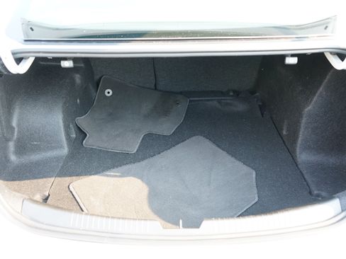 Used 2023 Chevrolet Malibu LS w/ Driver Confidence Package FWD image 13