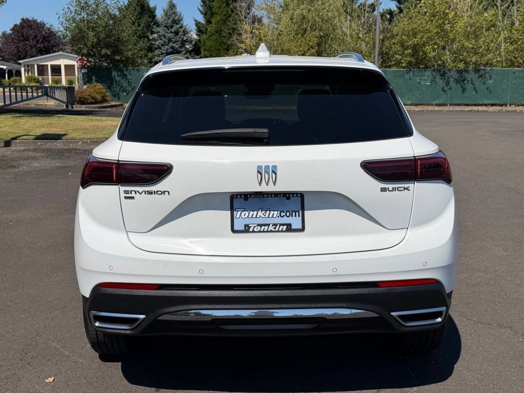 Used 2024 Buick Envision Preferred AWD/4WD image 7