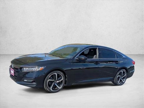 Used 2019 Honda Accord Sport image 4