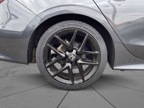 Used 2025 Honda Civic Sport image 20