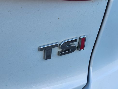 Used 2017 Volkswagen Jetta S w/ Jetta S Cold Weather Package image 22