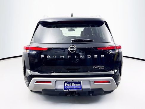 Certified 2022 Nissan Pathfinder Platinum w/ Cargo Package image 7