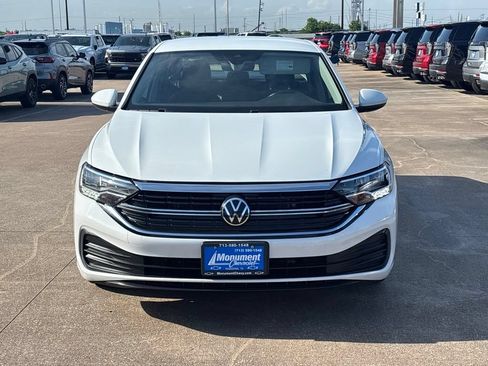 Used 2024 Volkswagen Jetta S FWD image 2