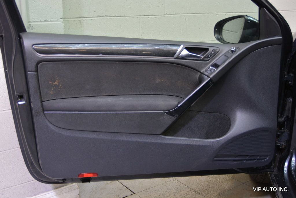 Used 2011 Volkswagen GTI 2-Door FWD image 11