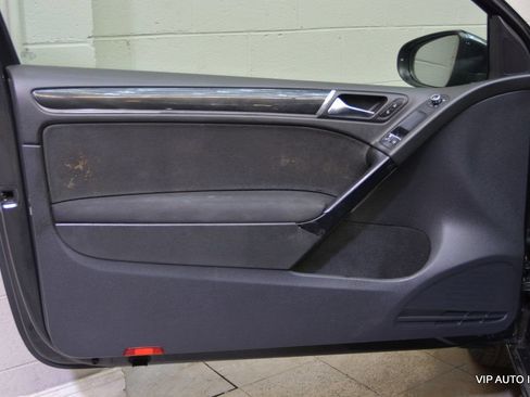 Used 2011 Volkswagen GTI 2-Door FWD image 11