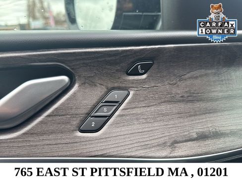 Used 2022 Jeep Grand Cherokee Overland w/ Adv Protech Group III AWD/4WD image 19