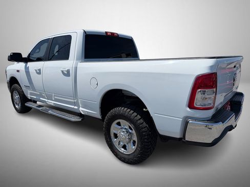 Used 2022 RAM 2500 Big Horn AWD/4WD image 4
