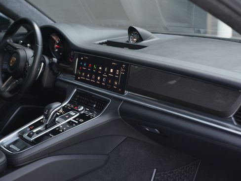 Certified 2023 Porsche Panamera GTS AWD/4WD image 30