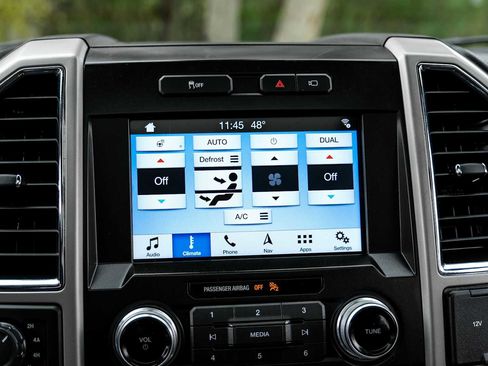 Used 2017 Ford F150 Lariat w/ Equipment Group 502A Luxury image 23