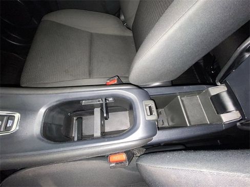 Used 2020 Honda HR-V LX image 20