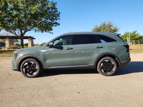 New 2026 Kia Sorento EX image 4