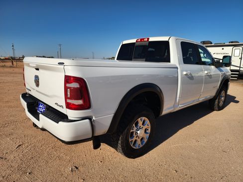 Used 2024 RAM 2500 Laramie AWD/4WD image 5
