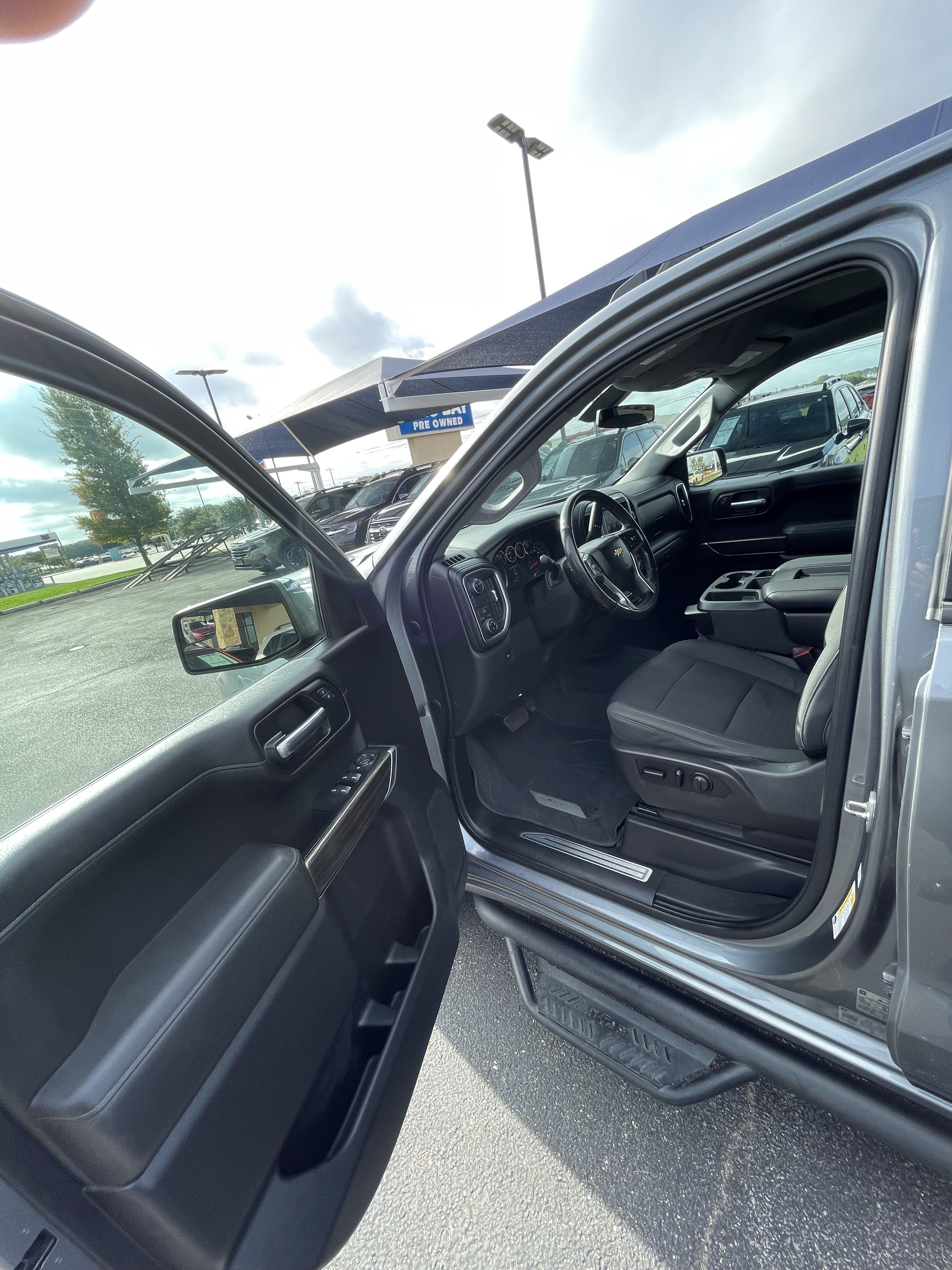 Used 2021 Chevrolet Silverado 1500 LT w/ Texas Edition Plus RWD image 17