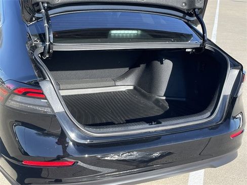 Certified 2025 Honda Accord LX image 26