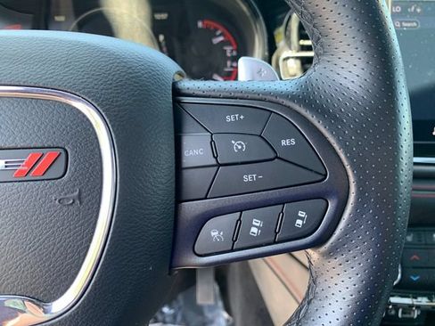 Used 2025 Dodge Durango GT AWD/4WD image 29