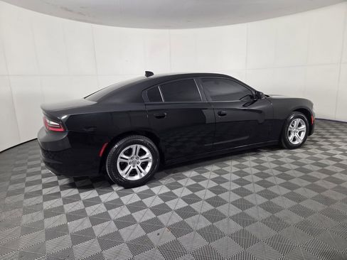 Used 2023 Dodge Charger SXT RWD image 5