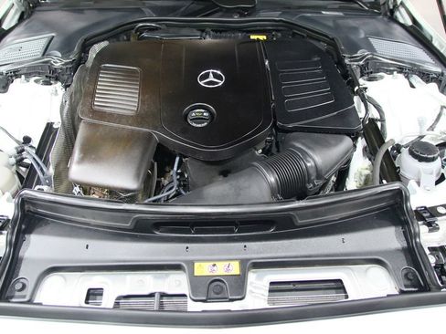 Certified 2024 Mercedes-Benz C 300 4MATIC Sedan image 32