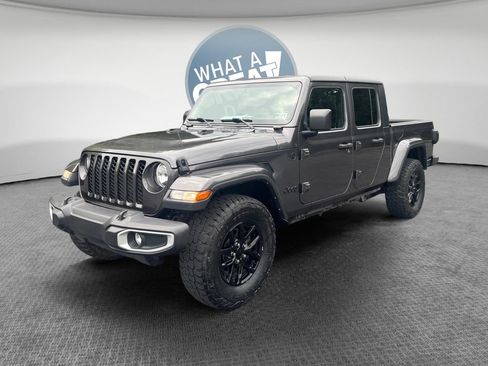 Used 2021 Jeep Gladiator Sport AWD/4WD image 8