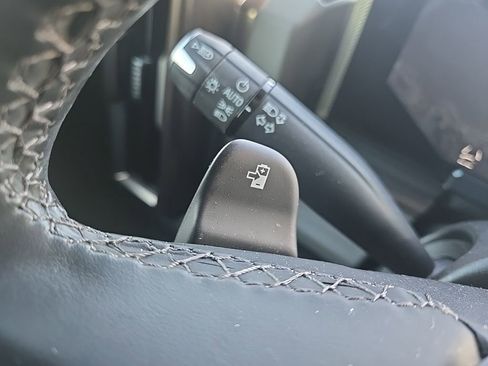 Used 2025 GMC Hummer EV 3X image 47