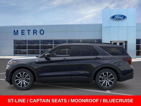 New 2026 Ford Explorer ST-Line image 4