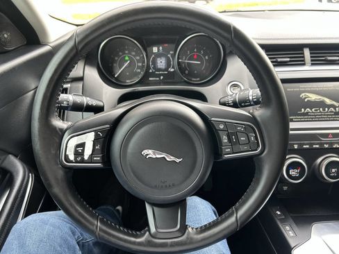 Used 2018 Jaguar E-PACE S image 24